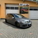 VW Golf 5 R32 mit Recaro Podium CF Exclusiv Bezug